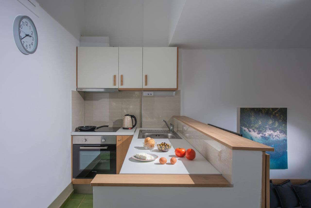 4 Elements Holiday Homes Hersonissos  Exterior photo