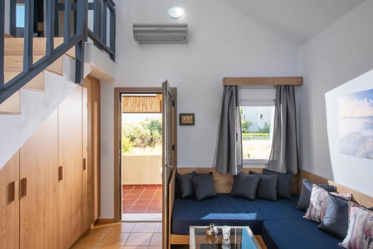 4 Elements Holiday Homes Hersonissos  Exterior photo