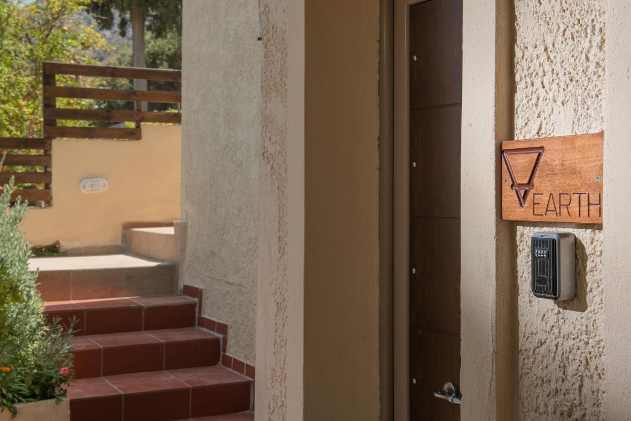 4 Elements Holiday Homes Hersonissos  Exterior photo